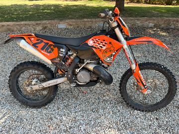 KTM EXC 250 moto enduro