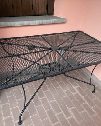 Tavolo con sedie ferro battuto x giardino/terrazzo