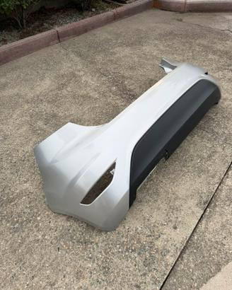 Paraurti posteriore per Ford Fiesta