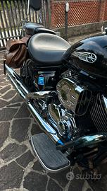 Moto Yamaha 1100 dragstar