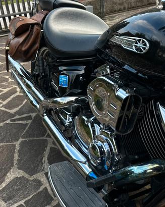 Moto Yamaha 1100 dragstar