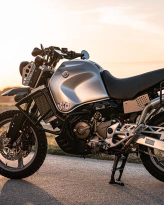 Honda Varadero 1000 del 1999  Special Scrambler