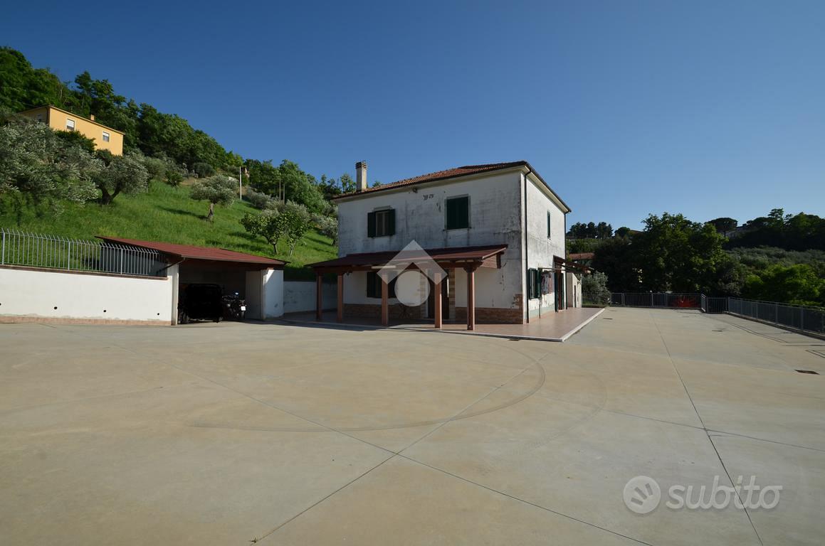 Villa singola a città sant'angelo - Vista 2
