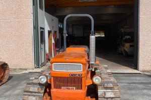 Trattore cingolato Fiat 605 CM