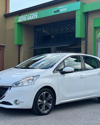 Peugeot 208 1.4 HDi 68 CV 5 porte Allure 2015