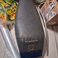 Sella vespa 50 v Vendutasenza Gonnellino