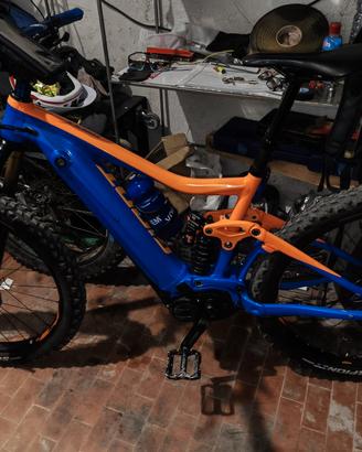 e-bike giant trans sx e batteria 500wh
