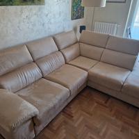Divano angolare Poltrone e Sofà 