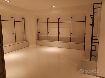Arredamento Negozio Abbigliamento
