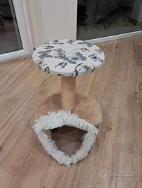 cuccia per gatti comprensiva. tiragraffi 