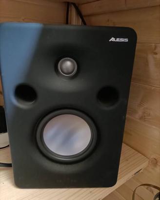 Coppia Monitor da studio Alesis M1 Active mk3
