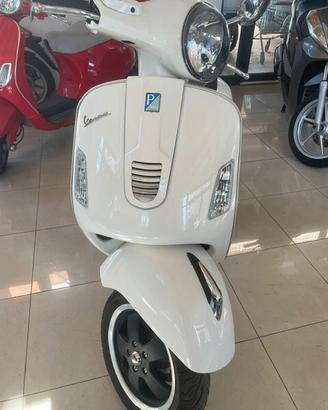 Piaggio GTS 300 super