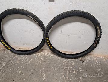 Coppia Copertoni MTB Maxxis Forekaster 27.5 x 2.35