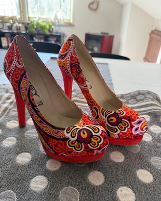 Scarpe con tacco