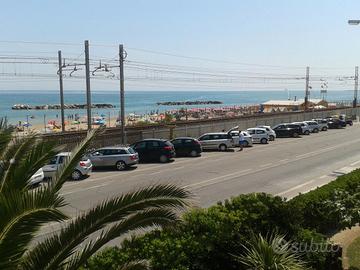 Appartamento fronte mare civitanova marche