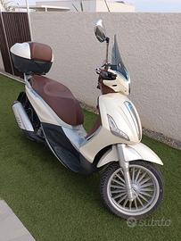 Piaggio Beverly 300