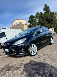 Ford focus c-Max titanium