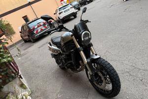 Benelli leoncino 800