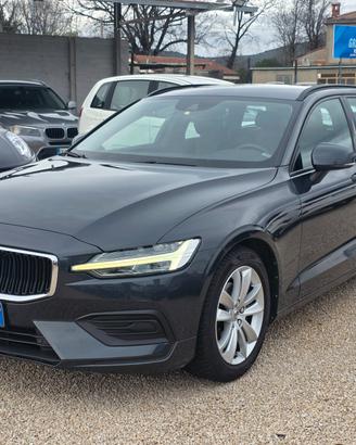 Volvo V60 D3 Geartronic R-design 12 mesi Garanzia