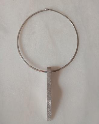Collana argento con pendente rigido 