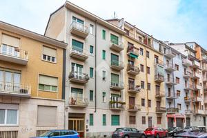2 LOCALI A TORINO