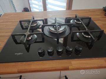 Piano cottura in vetro nero