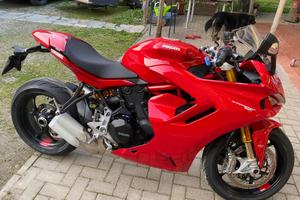 Ducati supersport 950s