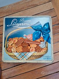 Scatola di latta vintage