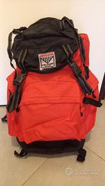 Zaino Invicta da escursioni/trekking