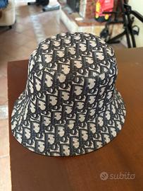 Cappello dior da pescatore
