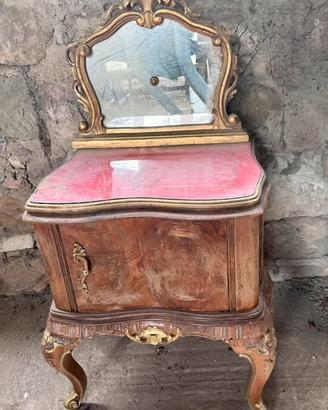 Comodini in stile barocco