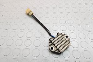 REGOLATORE TENSIONE YAMAHA WRF 250 2001 2002 YZF W