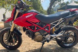 Ducati Hypermotard 1100 s 2008