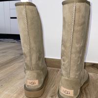 Ugg Classic Tall II