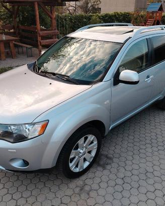 Mitsubishi Outlander II 2007 2.0 di-d Instyle 7p.t