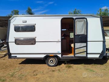 Roulotte caravan LAIKA 44