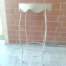 Sgabello rotondo in ferro battuto H 60 cm