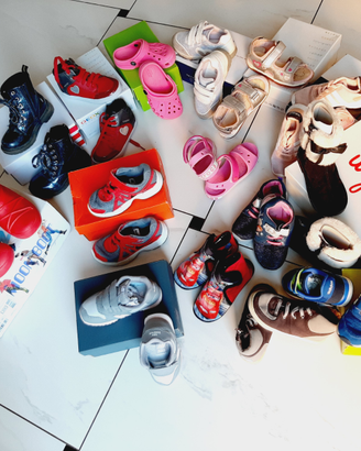 Scarpe bimbo/a taglia 27 - 28