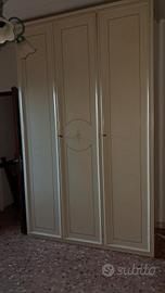 armadio color panna stile liberty 