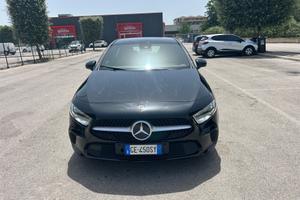 Mercedes classe A180 2.0 Tdi 116cv da vetrina auto