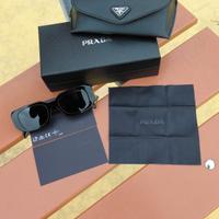 Occhiali Prada donna da sole.