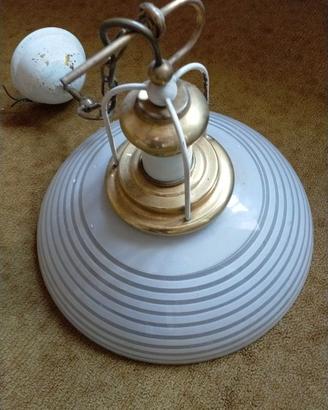 Lampadario di vetro a campana