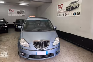 Lancia MUSA gpl platino 82000 km 2010