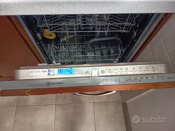 lavastoviglie da incasso Rex Electrolux 