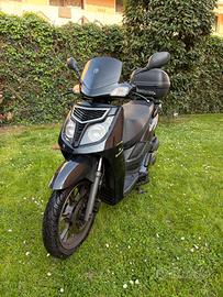 Scooter motorino Benelli Caffénero caffe nero 125