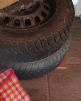gomme 154/70 r13 con cerchio 