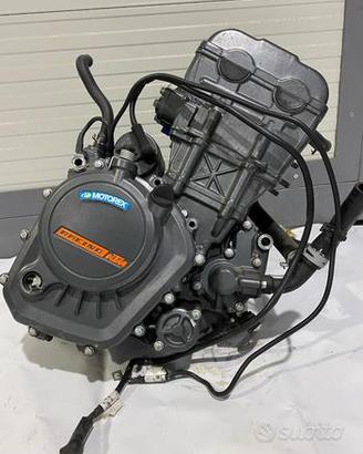 Ktm duke 125 2018 ricambi ktm 125 duke km 8136