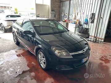 Opel Astra GTC 1.3 CDTI 3 porte Enjoy
