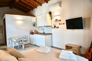 10 min da Lerici Case Cavana