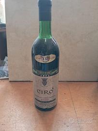 Vino Cirò del 1973 della Sicilia